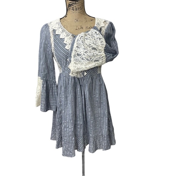 Ryu Boutique Boho Striped Dress Mini Babydoll Lace Insets Size Medium - Picture 3 of 11